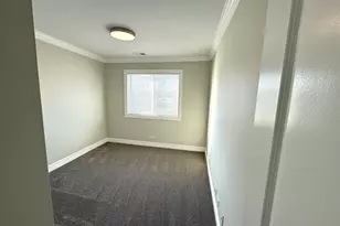 298 Maplewood Ct, Schaumburg, IL 60193 - Photo 14