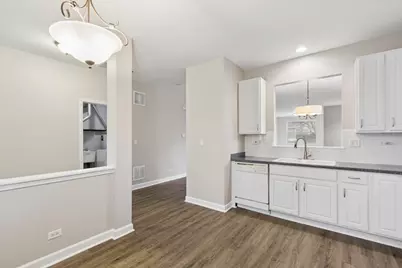 820 Bellevue Circle, Oswego, IL 60543 - Photo 2