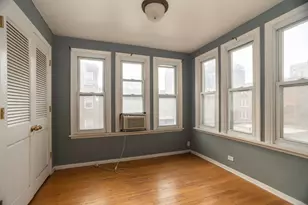 2321 E 69th St, Chicago, IL 60649 - Photo 16