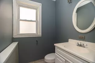 2321 E 69th St, Chicago, IL 60649 - Photo 18