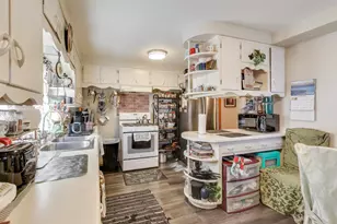 1130 Sheridan Rd, North Chicago, IL 60064 - Photo 6