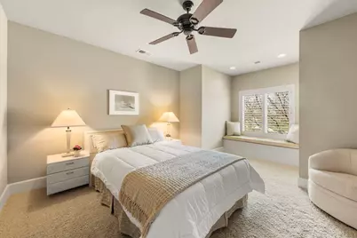 1807 Midwest Club Parkway, Oak Brook, IL 60523 - Photo 46