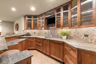 1807 Midwest Club Pkwy, Oak Brook, IL 60523 - Photo 54