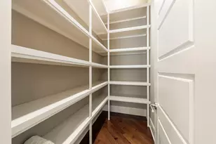 1807 Midwest Club Pkwy, Oak Brook, IL 60523 - Photo 34