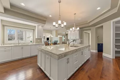 1807 Midwest Club Parkway, Oak Brook, IL 60523 - Photo 30