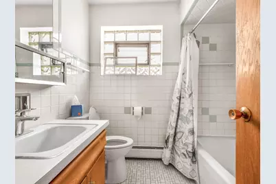 2520 N Neva Avenue #2, Chicago, IL 60707 - Photo 6