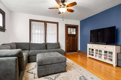 225 N State Street, Addison, IL 60101 - Photo 6