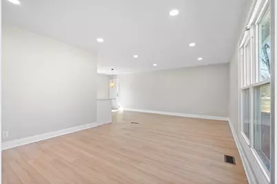 40 Chatham Place, Montgomery, IL 60538 - Photo 10