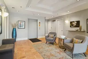 20 Trafalgar Square, Lincolnshire, IL 60069 - Photo 2