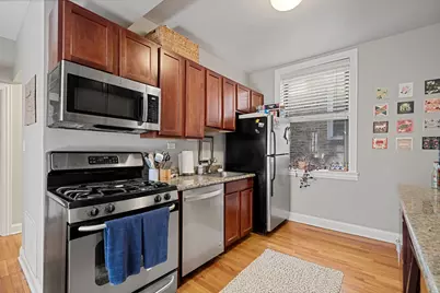 909 W Cornelia Avenue #2S, Chicago, IL 60657 - Photo 8