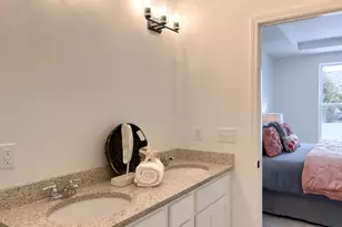 154 S Llanos St, Cortland, IL 60112 - Photo 16