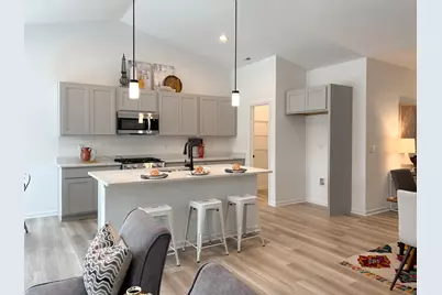 154 S Llanos Street, Cortland, IL 60112 - Photo 10