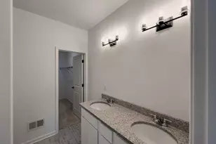 154 S Llanos St, Cortland, IL 60112 - Photo 48