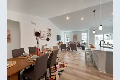 154 S Llanos Street, Cortland, IL 60112 - Photo 22