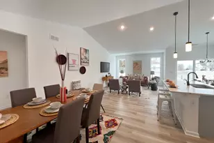 154 S Llanos St, Cortland, IL 60112 - Photo 22