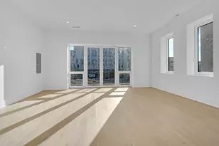 505 W Elm Ave, Chicago, IL 60610 - Photo 12