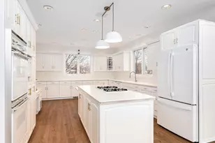 107 W North St, Gardner, IL 60424 - Photo 14