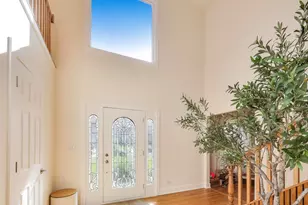 405 Windham Trail, Carpentersville, IL 60110 - Photo 4