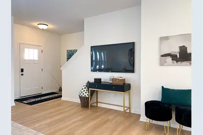 94 W Crabapple Avenue, Cortland, IL 60112 - Photo 12