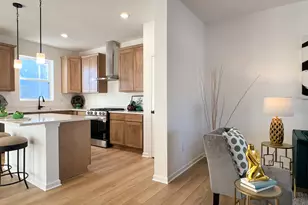 94 W Crabapple Ave, Cortland, IL 60112 - Photo 14