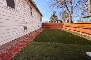 16951 Winchester Ave, Hazel Crest, IL 60429 - Photo 14