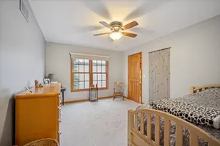 1101 King Edward Ave, Saint Charles, IL 60174 - Photo 20