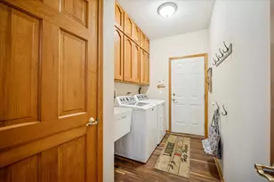 1101 King Edward Ave, Saint Charles, IL 60174 - Photo 14