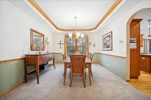 1101 King Edward Ave, Saint Charles, IL 60174 - Photo 6