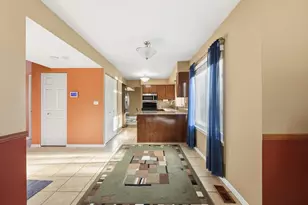 1901 Pastoral Ln, Hanover Park, IL 60133 - Photo 12