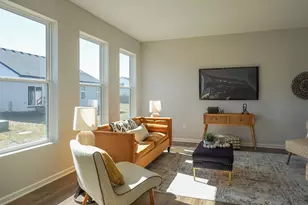 20 W Sandalwood Ave, Cortland, IL 60112 - Photo 14