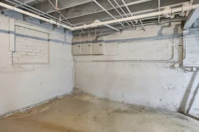 8026 S Dobson Avenue, Chicago, IL 60619 - Photo 22