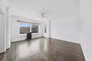 8026 S Dobson Ave, Chicago, IL 60619 - Photo 4