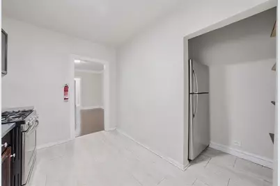 8026 S Dobson Avenue, Chicago, IL 60619 - Photo 18