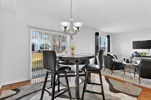 10011 Cummings St, Huntley, IL 60142 - Photo 16