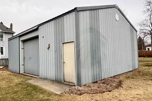 1306 S State St, Belvidere, IL 61008 - Photo 36