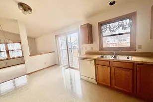 1306 S State St, Belvidere, IL 61008 - Photo 14