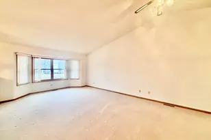 1306 S State St, Belvidere, IL 61008 - Photo 8