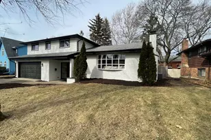 778 Wilson Ave, Glen Ellyn, IL 60137 - Photo 1