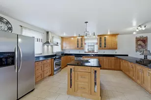 3837 E 30th Rd, Sheridan, IL 60551 - Photo 8