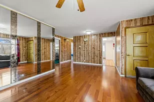 88 W Wayne Pl, Wheeling, IL 60090 - Photo 4