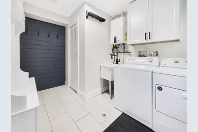 401 S 4th Avenue, Libertyville, IL 60048 - Photo 24