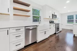 401 S 4th Ave, Libertyville, IL 60048 - Photo 4