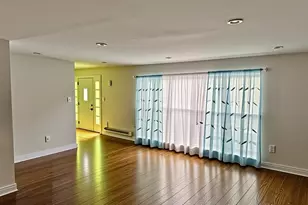 16062 Woodlawn E Ave, South Holland, IL 60473 - Photo 6