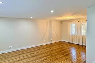 16062 Woodlawn E Ave, South Holland, IL 60473 - Photo 8