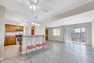 1640 W Sherwin Avenue #4A, Chicago, IL 60626 - Photo 4