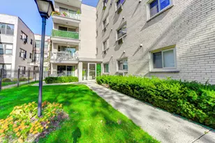 1640 W Sherwin Ave, Chicago, IL 60626 - Photo 2