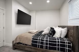 1220 Park Ave, Chicago Heights, IL 60411 - Photo 10