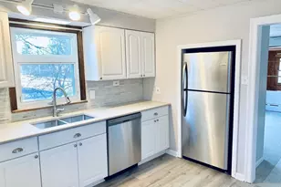 100 Ash St, Lake Zurich, IL 60047 - Photo 2