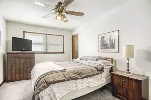 9004 Meade Ave, Oak Lawn, IL 60453 - Photo 12