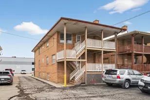 1524 N Caryl Ave, Melrose Park, IL 60160 - Photo 2